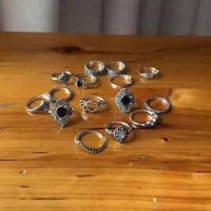 Trendy 15 Pcs/set Ring Set for Women New Collection Finger Rings for Girls Simple Stylish - Fashionable Silver Smart Retro Rings Set Birthday Gift for Women
